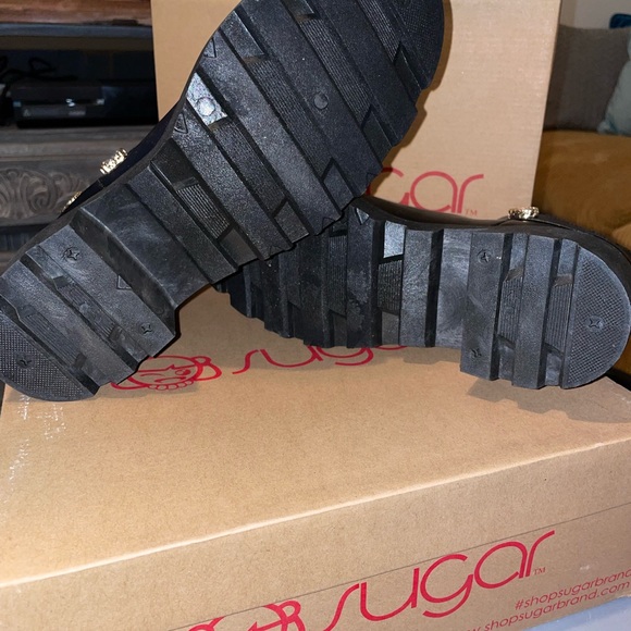 Sugar chunky heel boots (BRAND NEW) - Picture 4 of 5